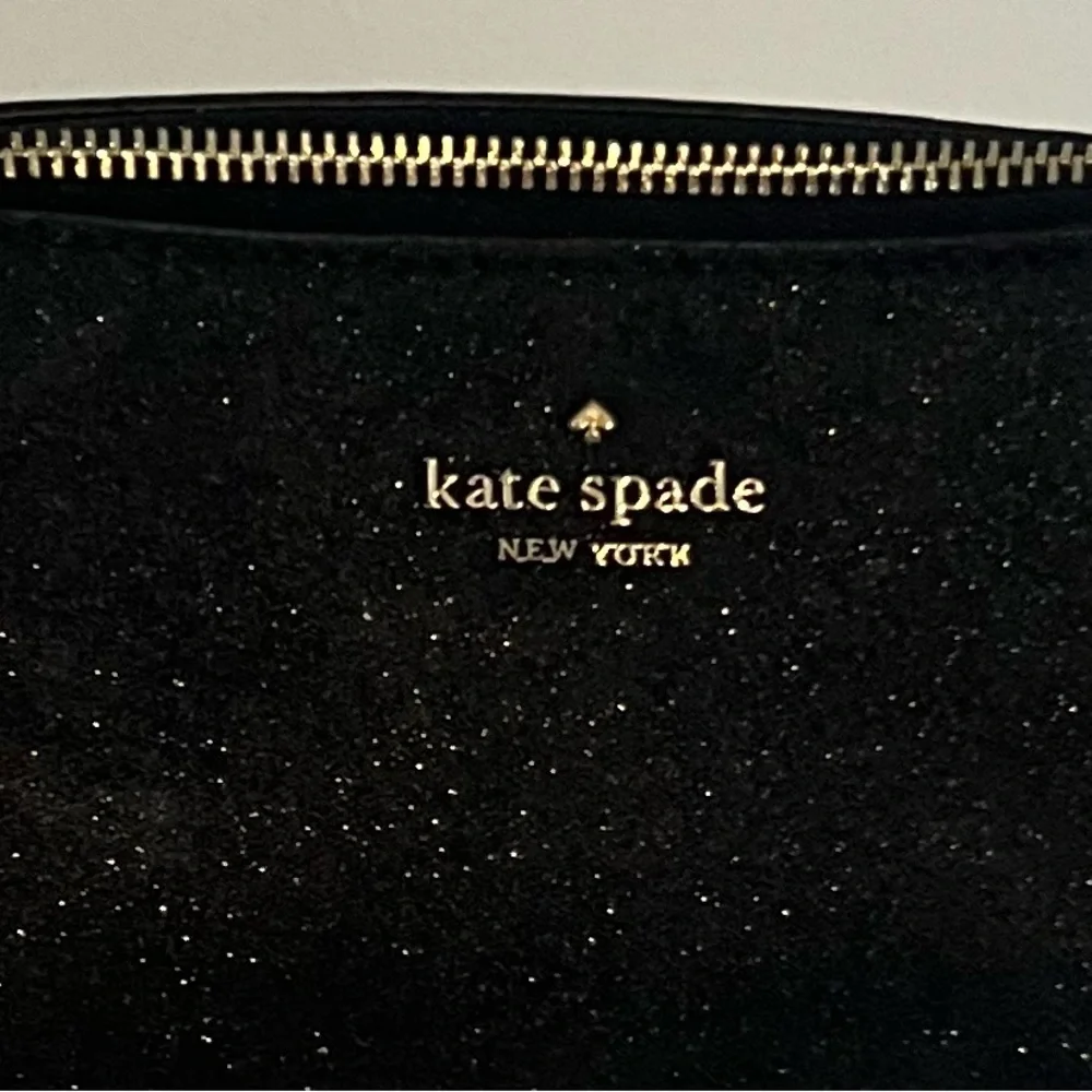 Kate Spade Lola Glitter Black Small Dome Gold Zip Cosmetic Toiletry Case Bag - Picture 2 of 9